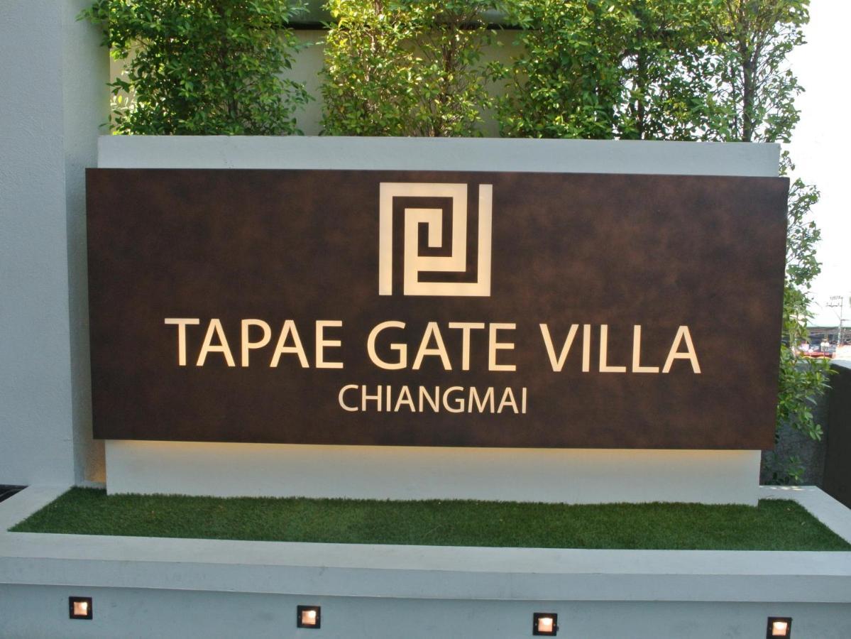 Tapae Gate Villa Chiang Mai Bagian luar foto